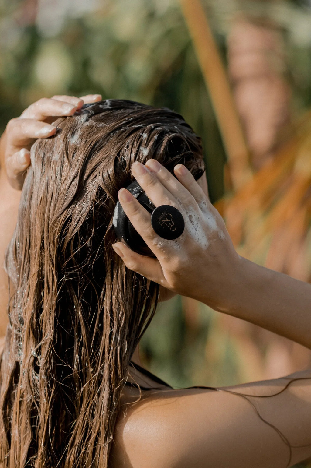 Compressed Straw Scalp Massage Brush with Silicone Bristles